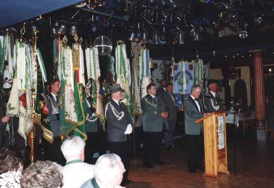 bil08.JPG (28416 Byte)