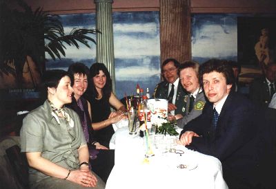 bil13.JPG (23116 Byte)