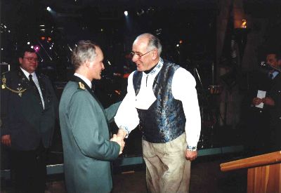 bil14.JPG (18780 Byte)